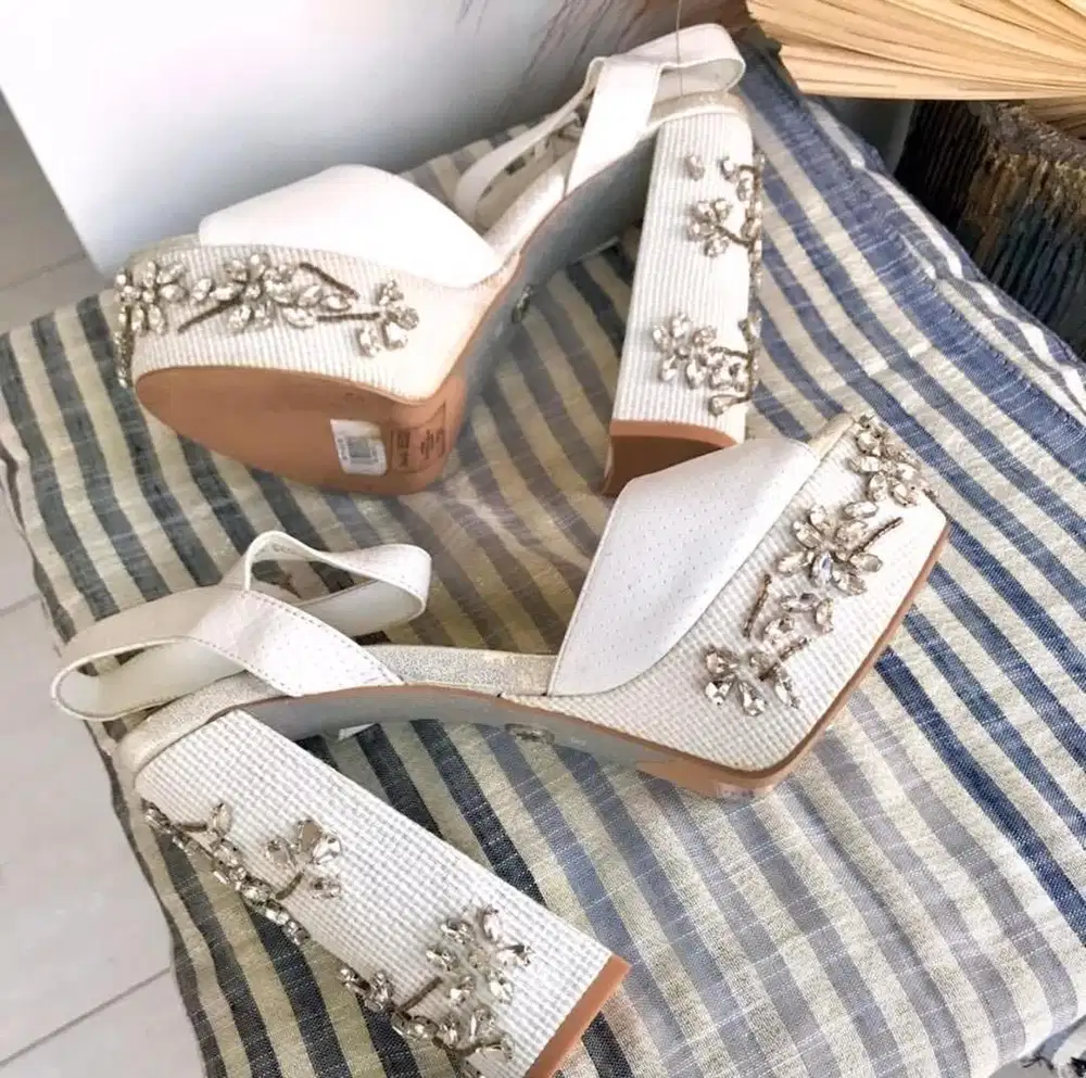 Sepatu Heels Rotelli