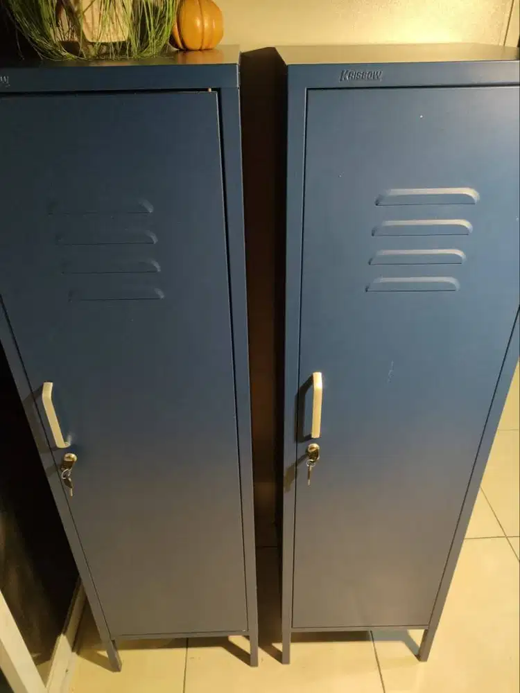 Loker / Lemari KRISBOW 1 pintu