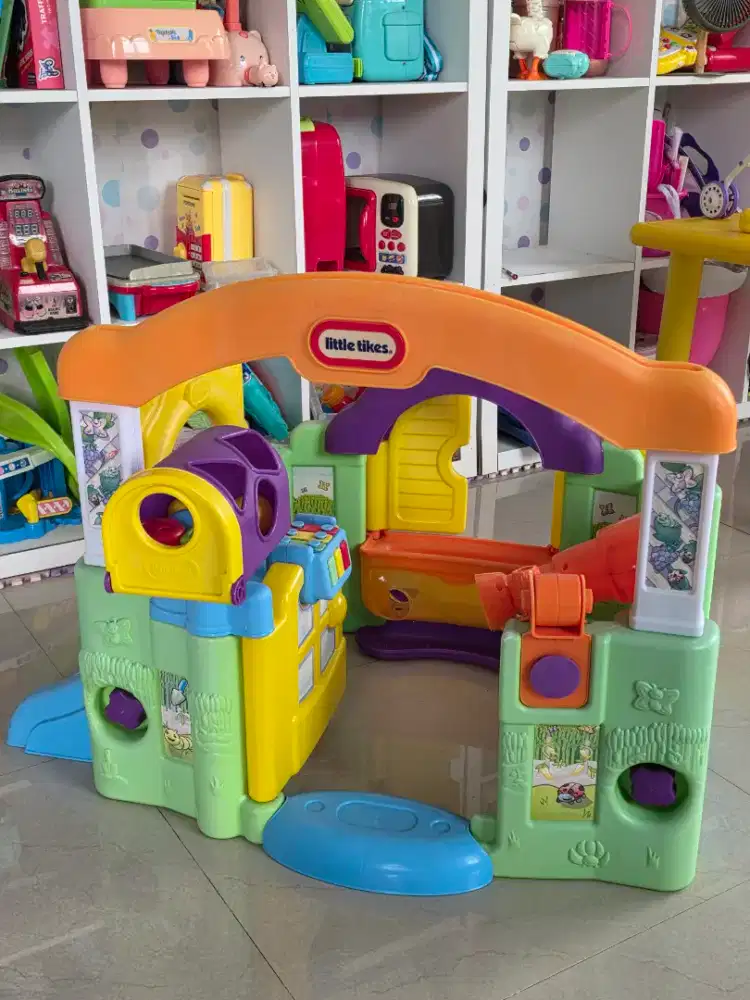Little tikes activity garden mainan rumah