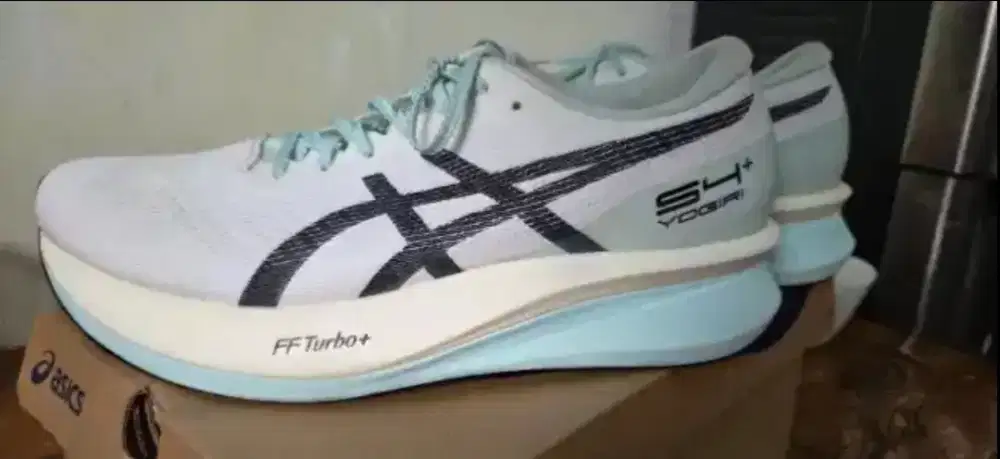 asics s4+ yogiri