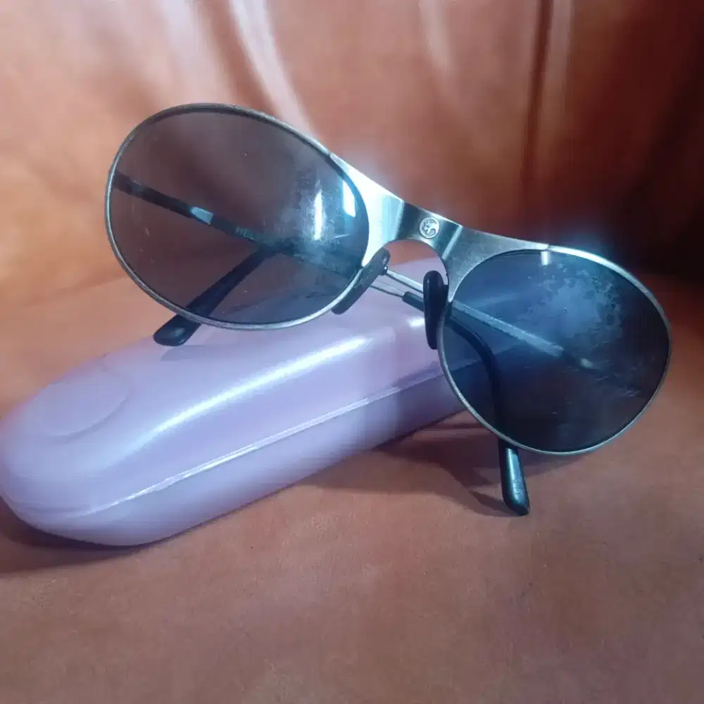 Sunglasses kacamata hitam gargoyles