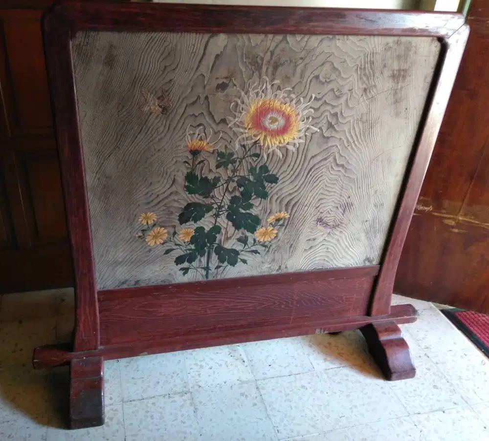 Sketsel / Pembatas ruangan antik Jepang