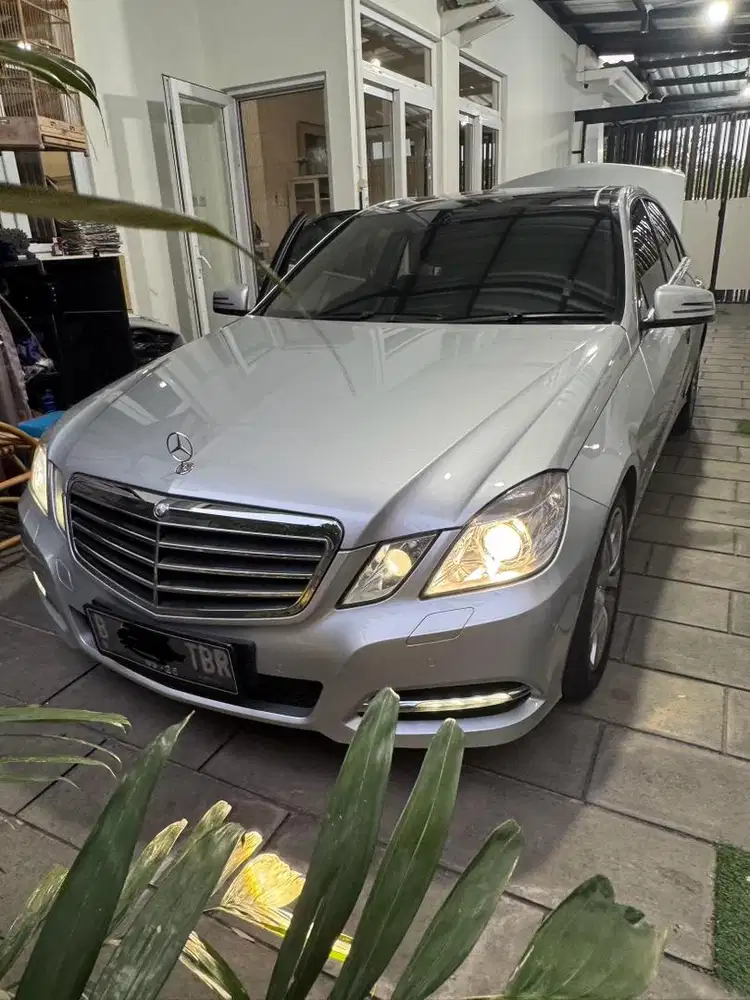 Mercy E300 advantgarde 2011