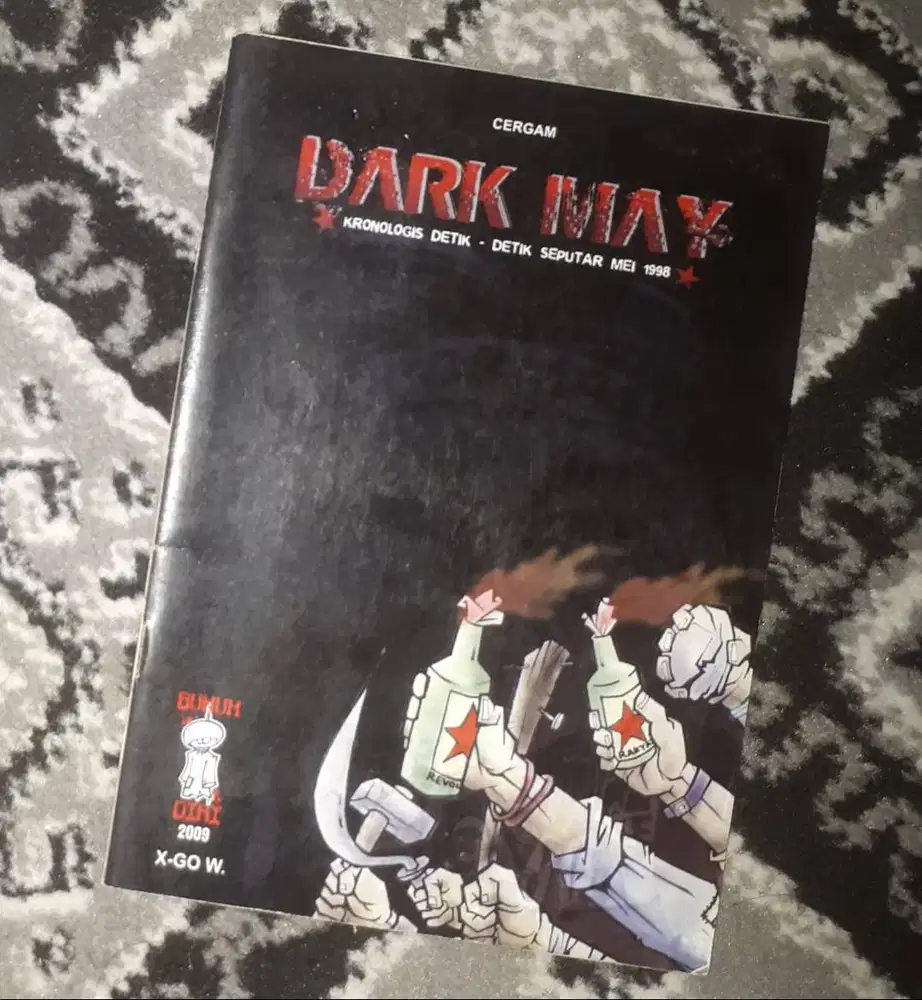 Komik Indie Lokal DARK MAY 1998 X-Go Surabaya