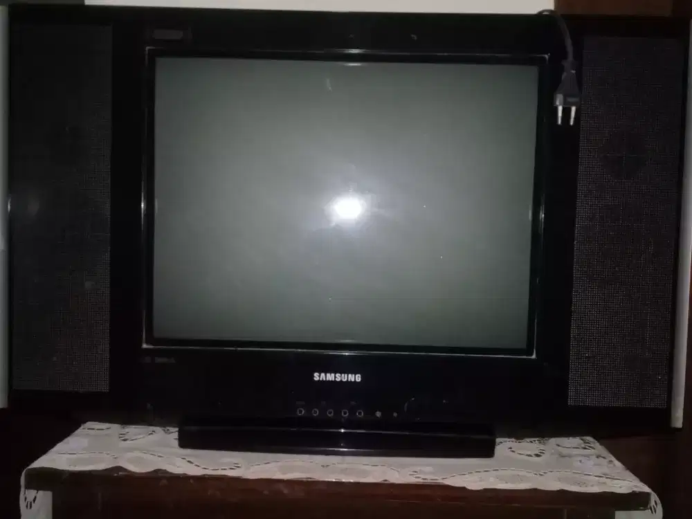 TV samsung tabung