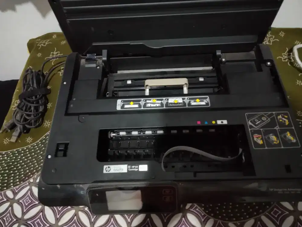 Printer HP Deskjet Advantage 5525