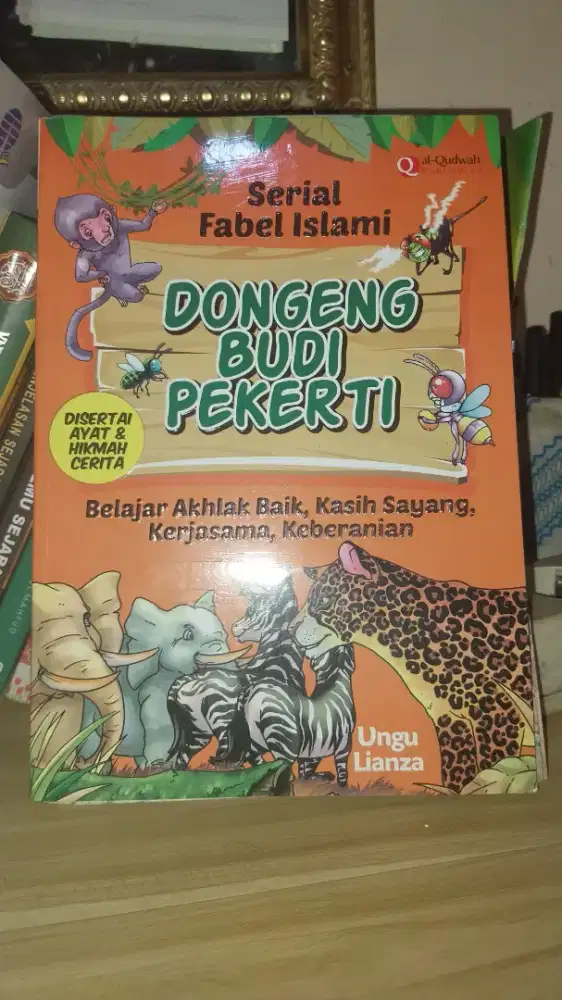 Bundle buku Bekas Layak baca (4pcs)