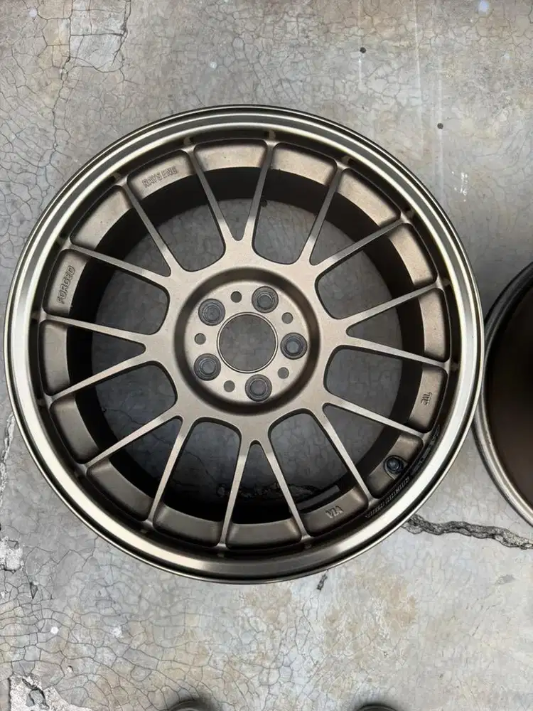 velg rays volk racing se 37