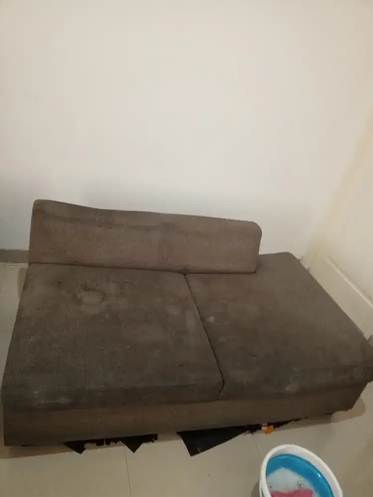 Jasa cuci kasur springbed sofa karpet jok mobil dll