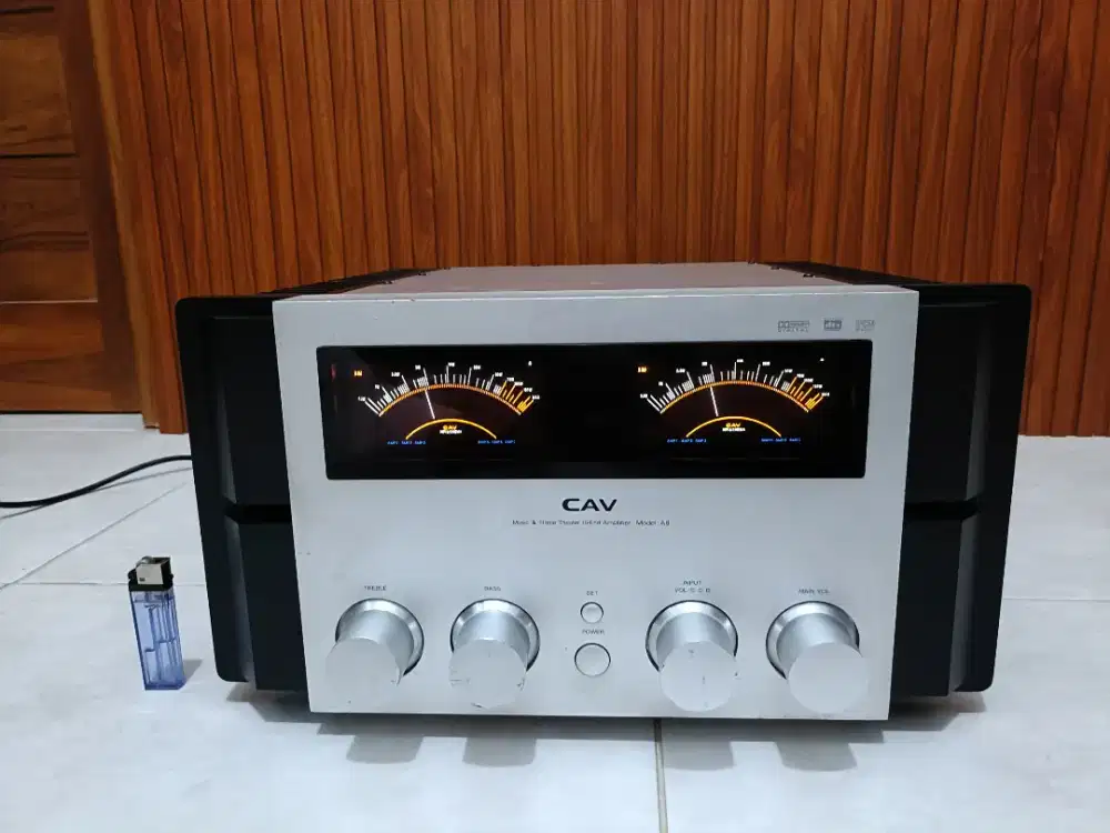 CAV model A8 high end amplifier