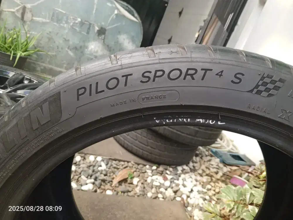 ban micheline pilot sport4s 295/35/20