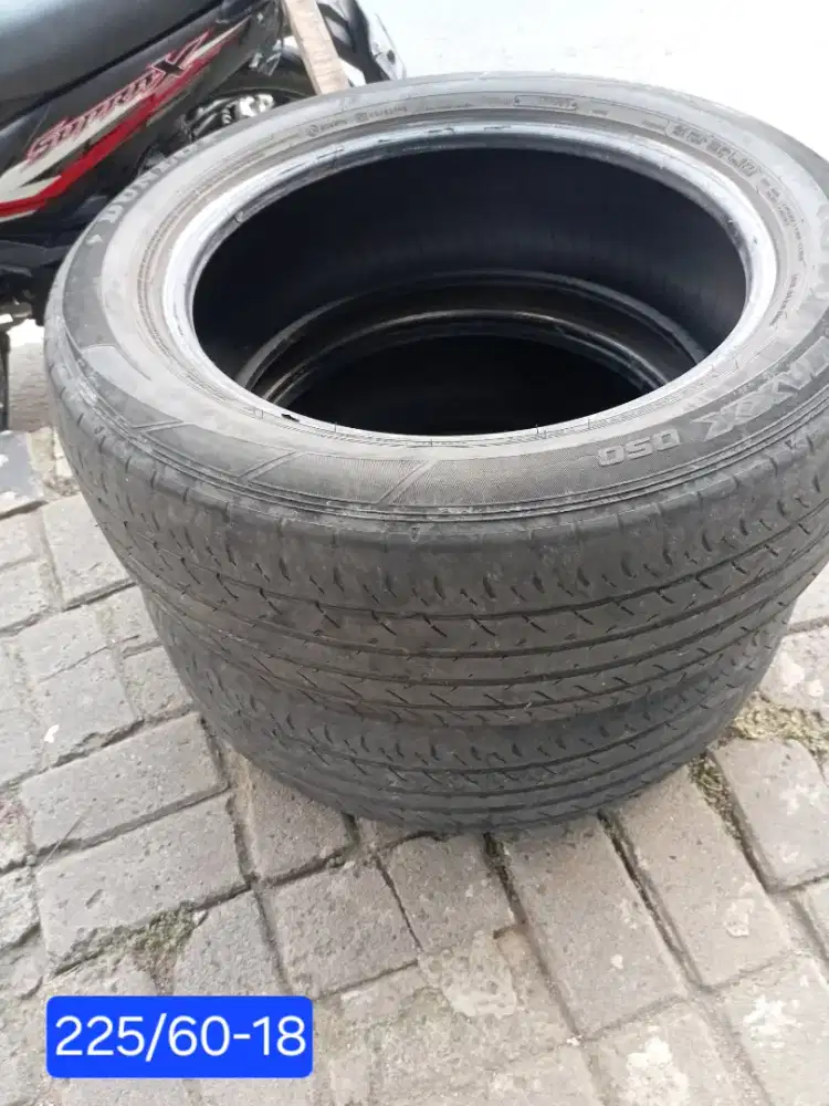 Ban mobil 225/60-18