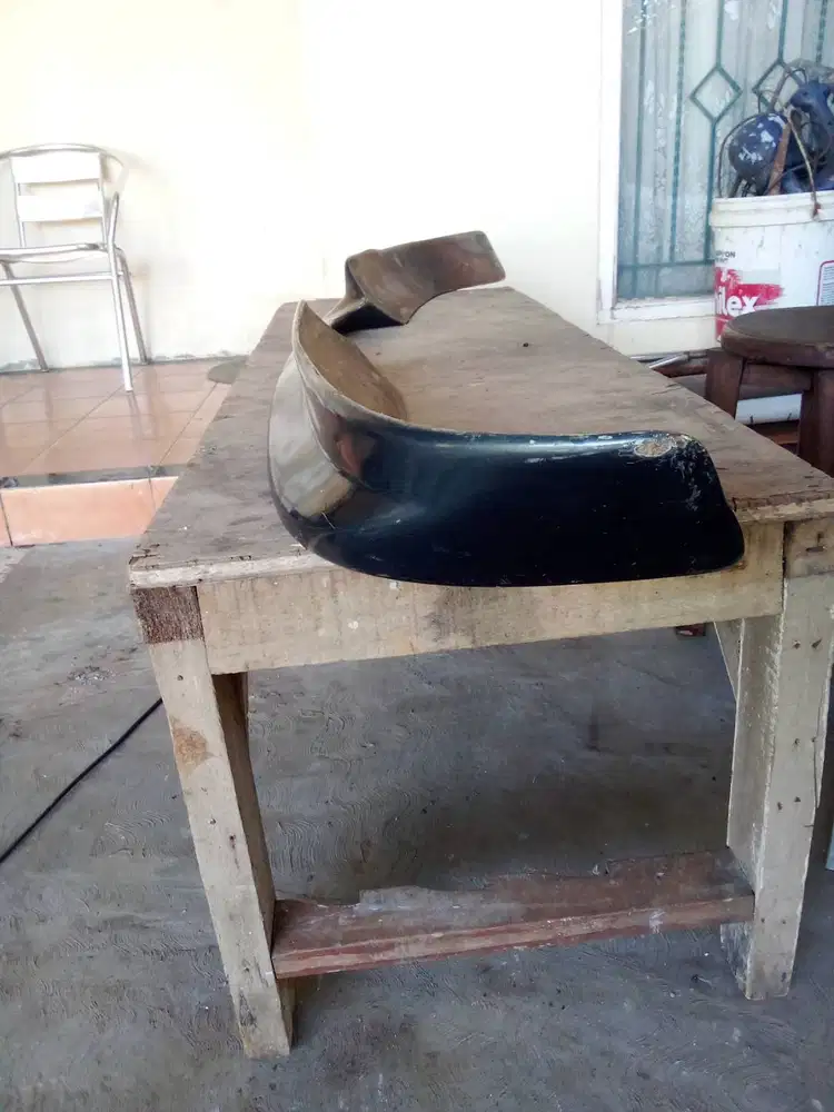 Spoiler Belakang Toyota Starlet 1991