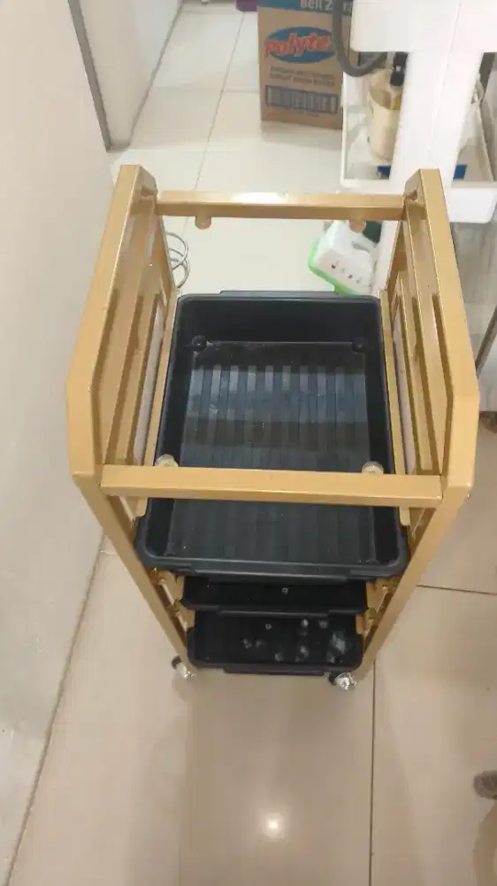 Dijual cepat rak serbaguna 5 tray, warna gold, motif abu marmer