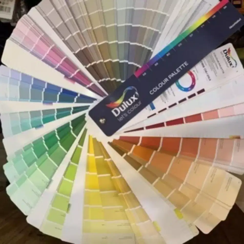 Pandek atau katalog Dulux