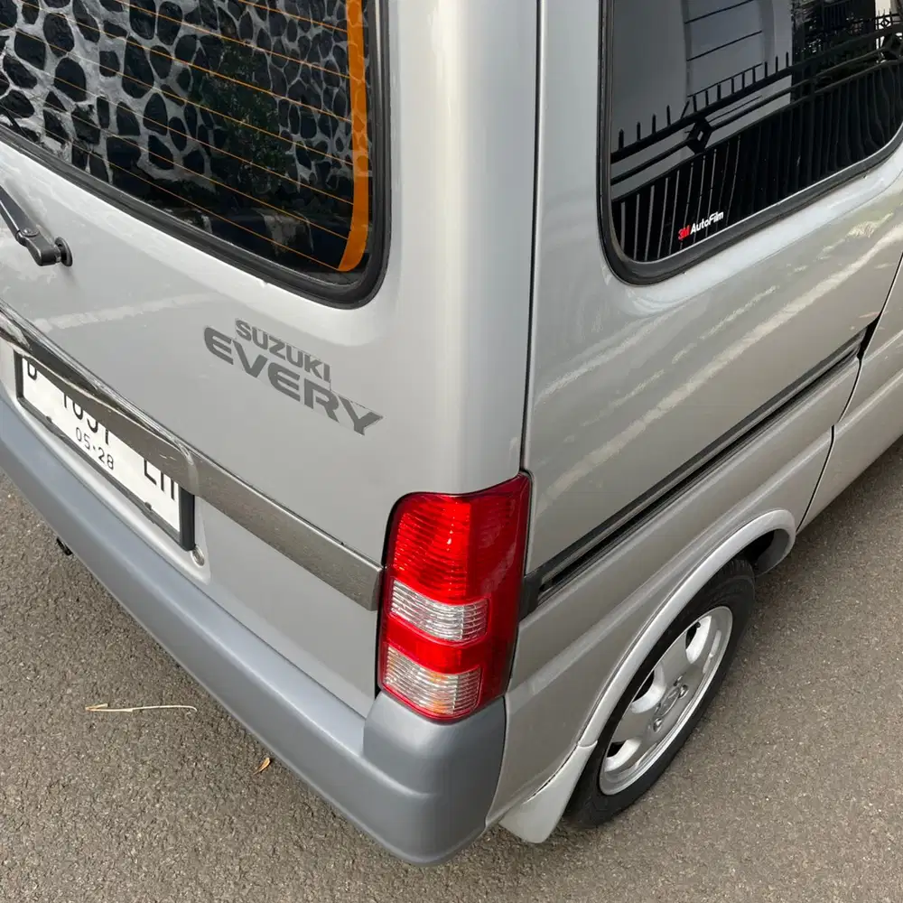 Suzuki Every 2004 Bensin