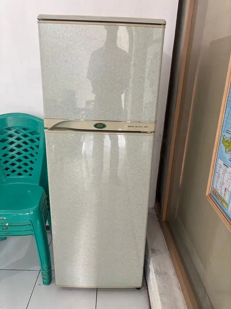 Kulkas Sanyo 2 pintu