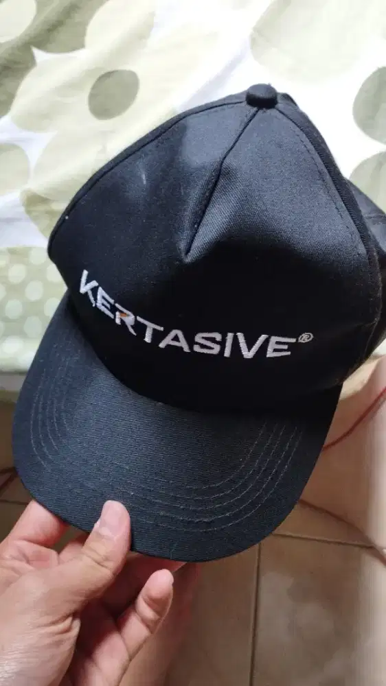 Topi laki-laki keren