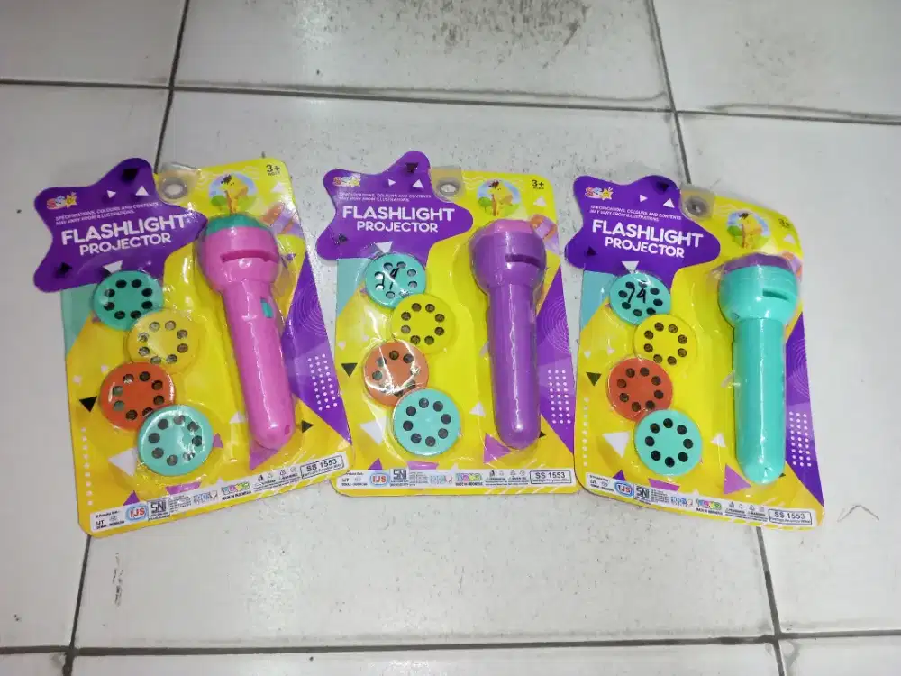 Mainan Anak Senter projector