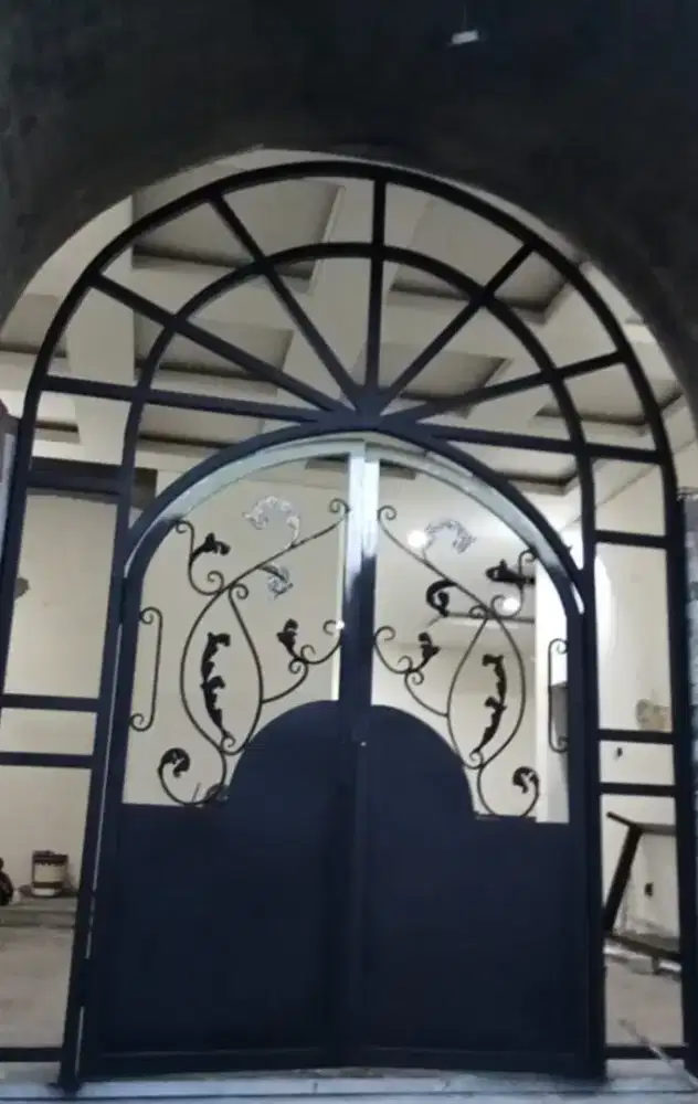 Tukang las panggilan