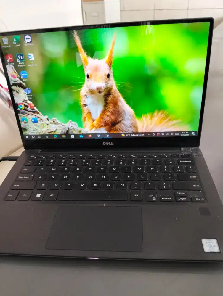 Laptop merk DELL 12 inchi touch screen 8/256
