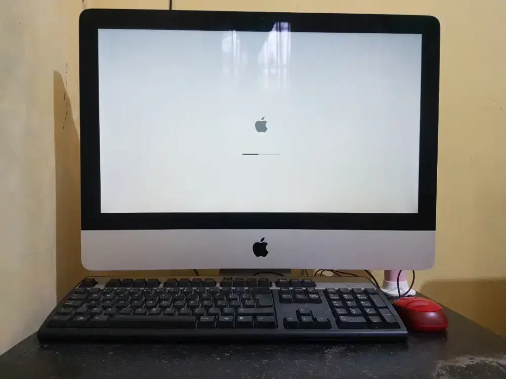 iMac 21,5 inch tahun 2011