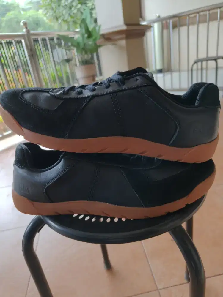 Dijual Sepatu Dewasa CAT (Caterpillar) Casual
