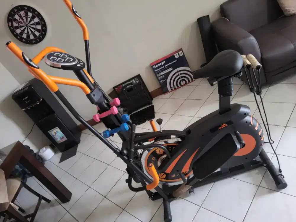 Hanatha ibike, bisa pakai di gym atau di rumah