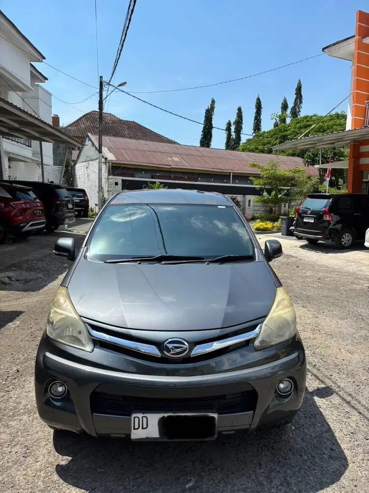 Daihatsu xenia R 1.3 sporty matic 2013