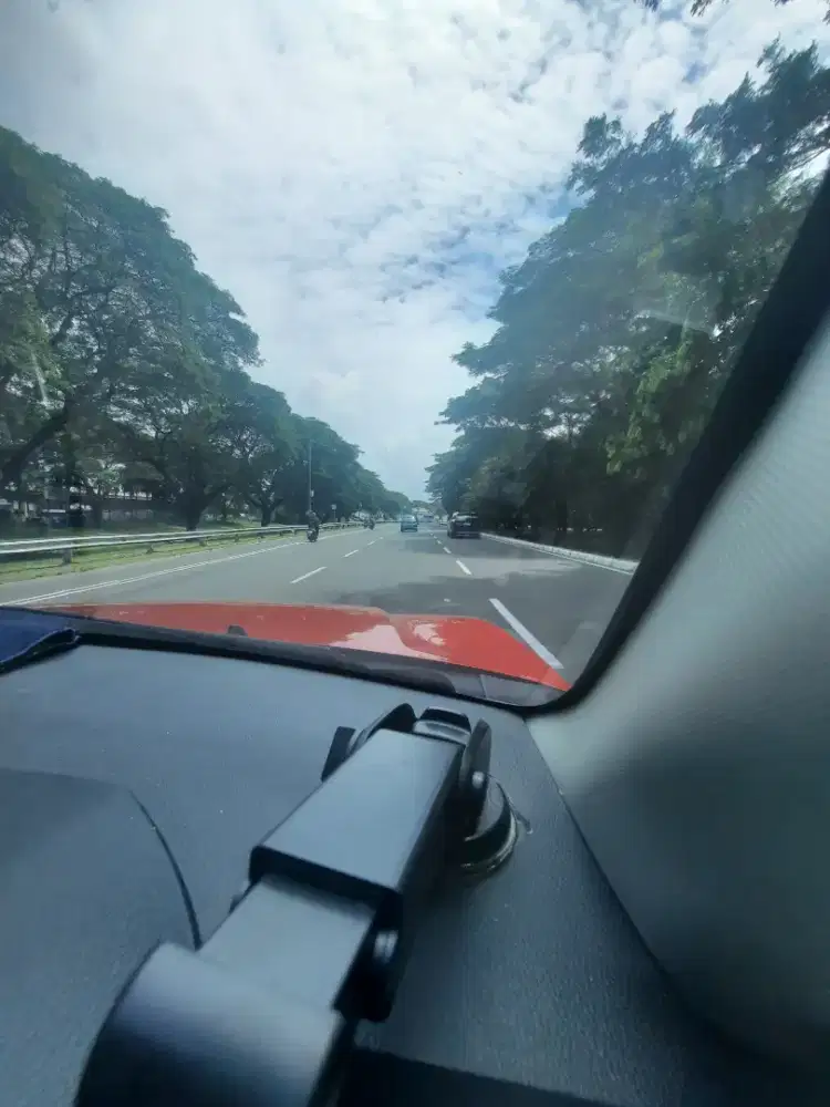 Lagi cari lowongan driver pribadi