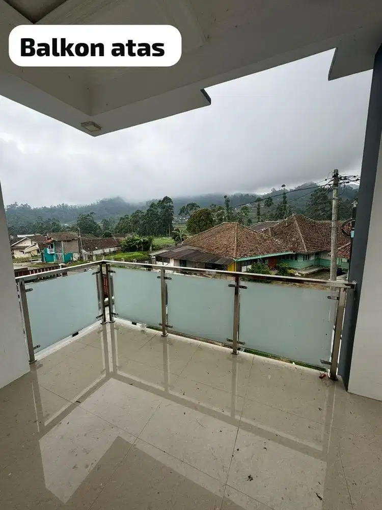 Rumah Jalan Raya Ciwidey Cocok untuk Dokter dan Grosiran