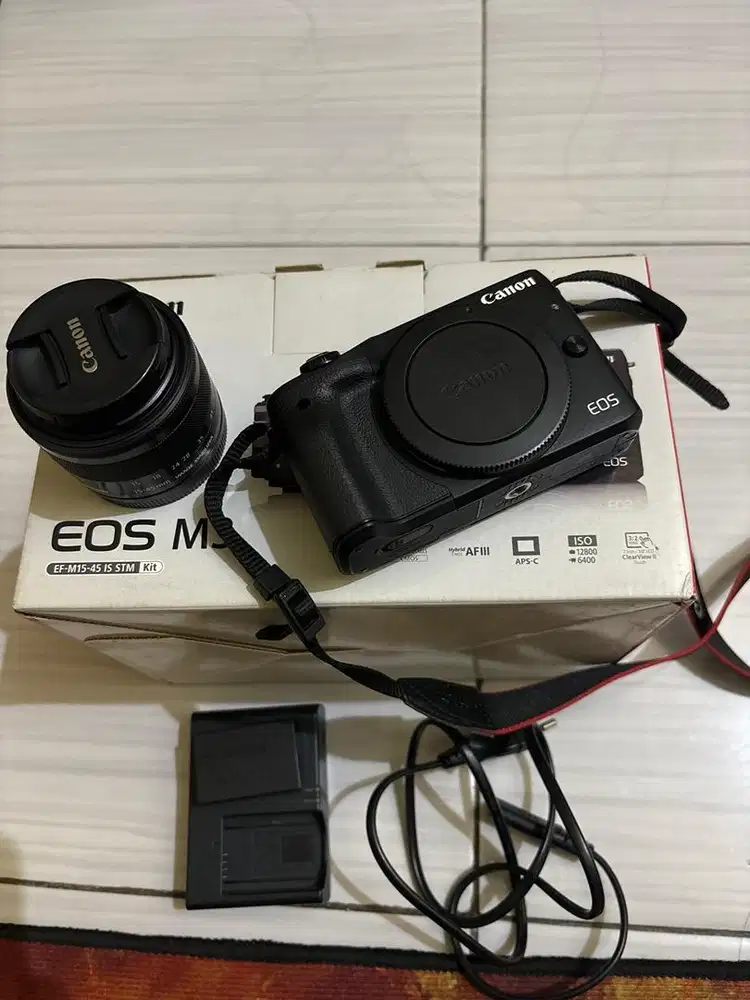 Kamera canon eos m3