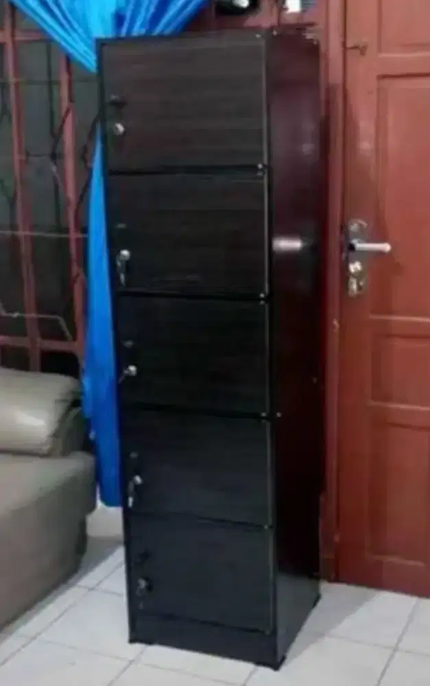 Rak Serba Guna 5 Pintu Full Kunci MH RSG 05 Black