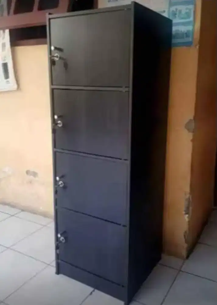 Rak Serba Guna 4 Pintu Full Kunci Olympus RSG 04K4