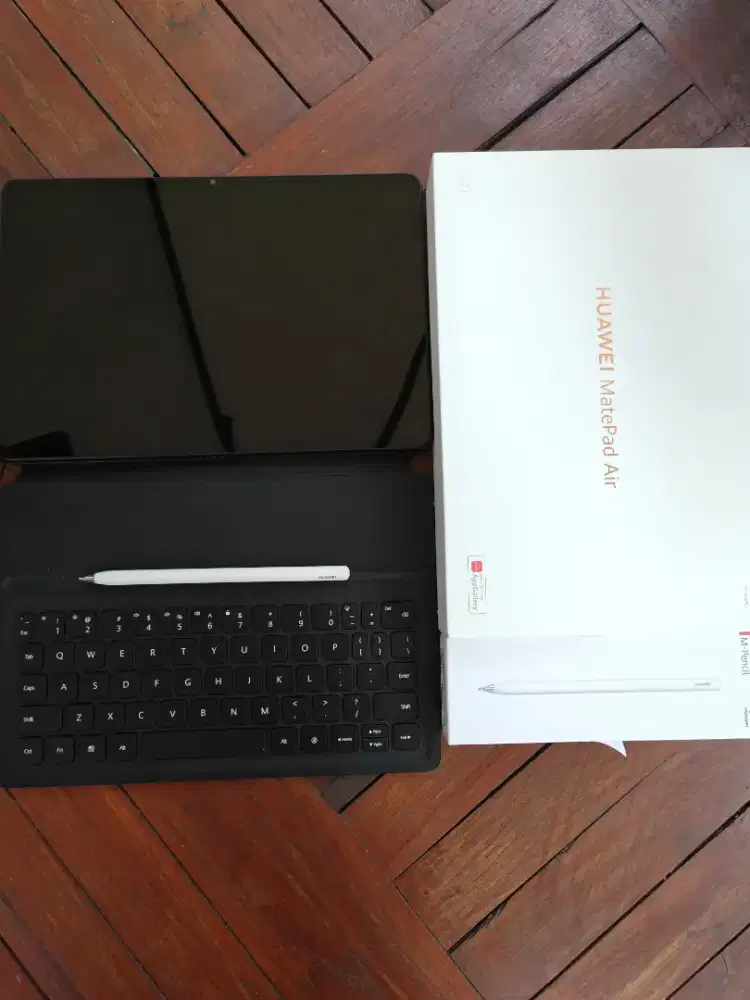 Huawei Matepad Air + keyboard pencil original