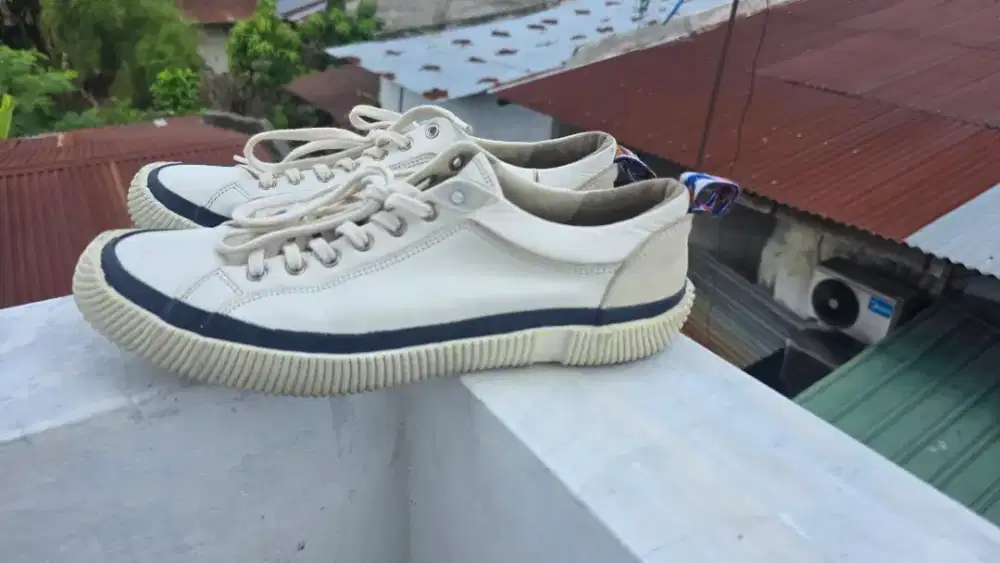 Spingle Move Made in Japan Size 42