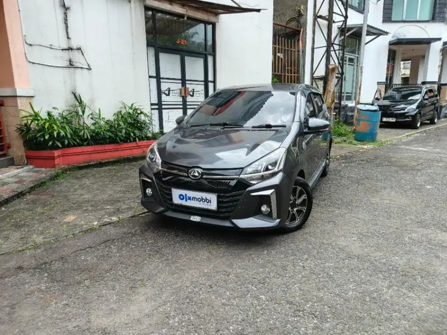 Like New - DAIHATSU AYLA 1.2 R BENSIN M/T 2020 ABU