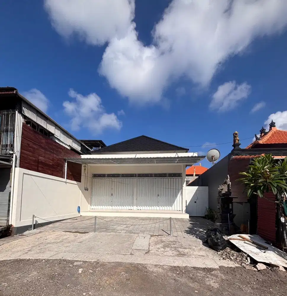 Dikontrakan Toko Bangunan Baru Legian Dewi Sri Campuhan II Ada 2 Unit