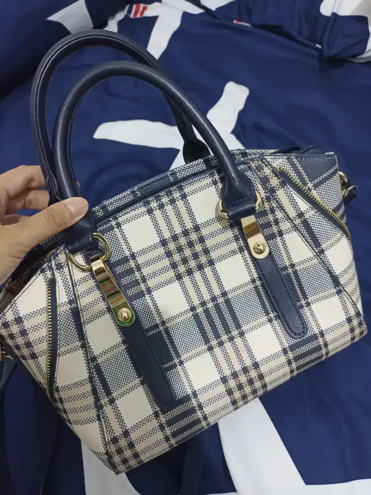 Baili Apple Handbag Tas Selempang Wanita Elegant Formal