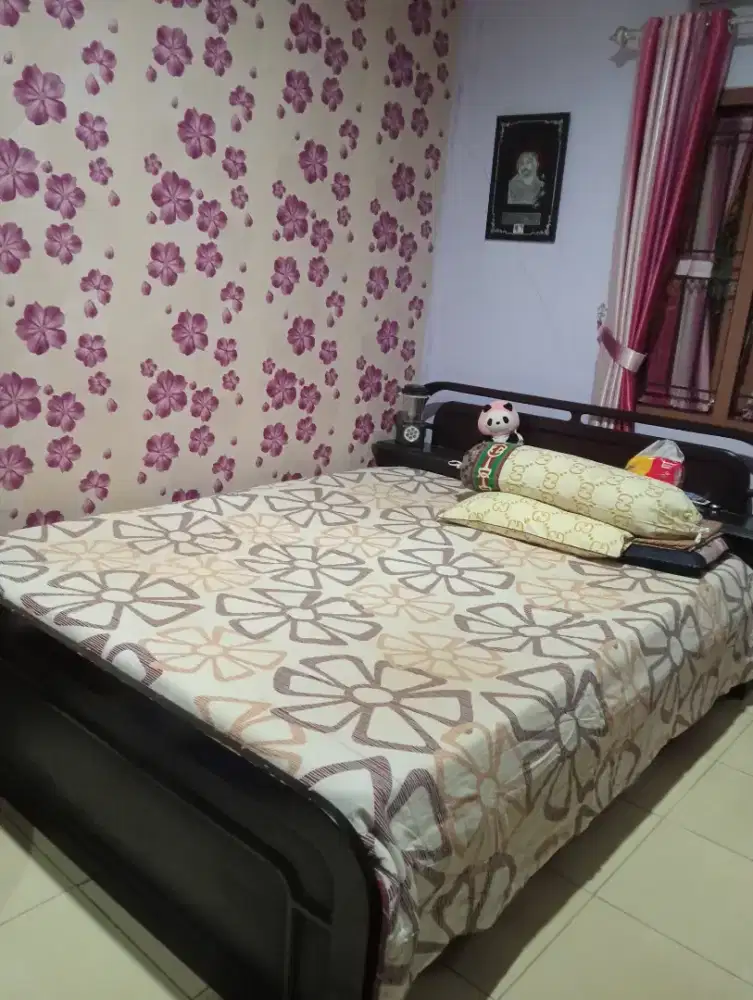 Di jual satu set perabotan kamar