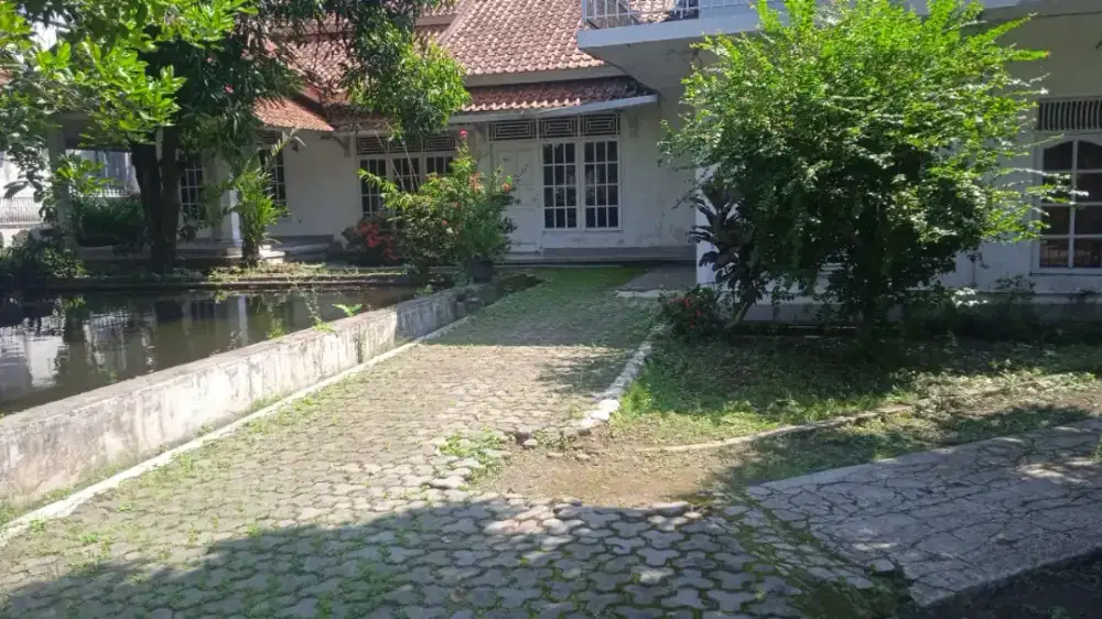 Rumah 2 Lantai plus Kolam di Conggeang Sumedang