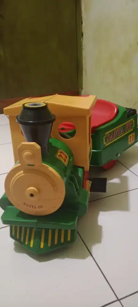 Kereta anak PEG PEREGO TRAIN SANTA FE