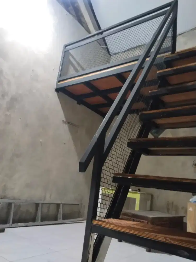 dengan bahan besi tetap berkualitas