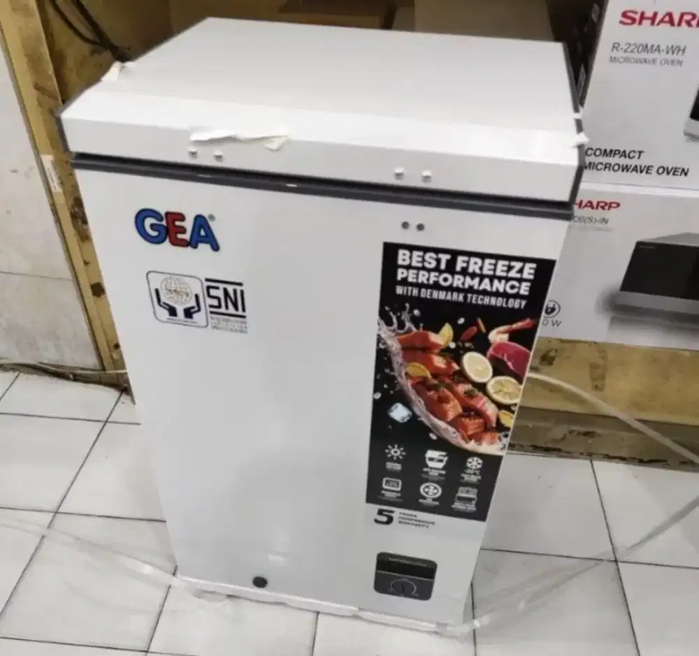 PROMO FREEZER BOX GEA 100 LITER GARANSI 5 TAHUN