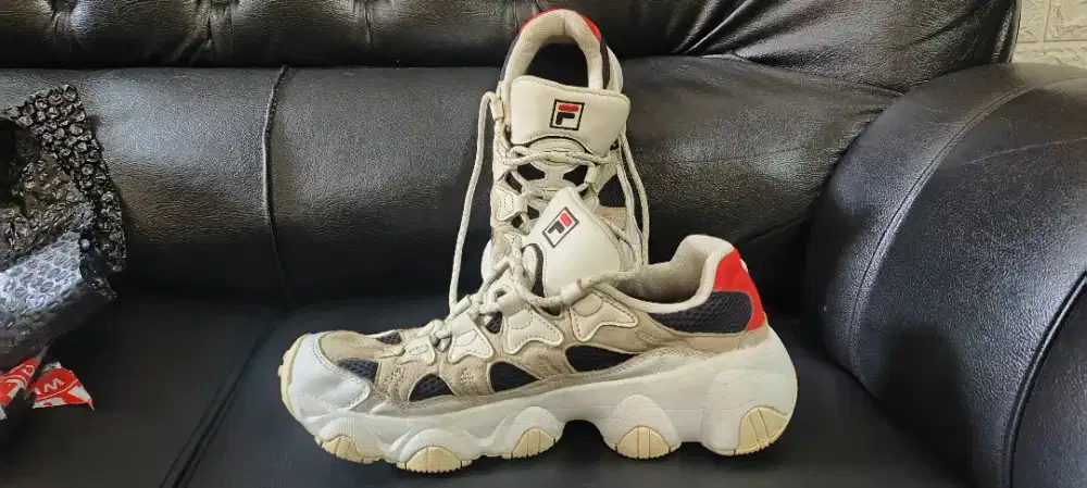 Murah BU, gurih keren...FILA Jagger