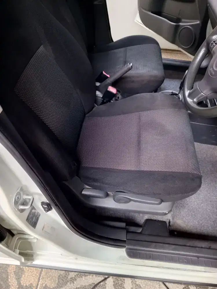 Jasa cuci kasur springbed sofa karpet jok mobil dll