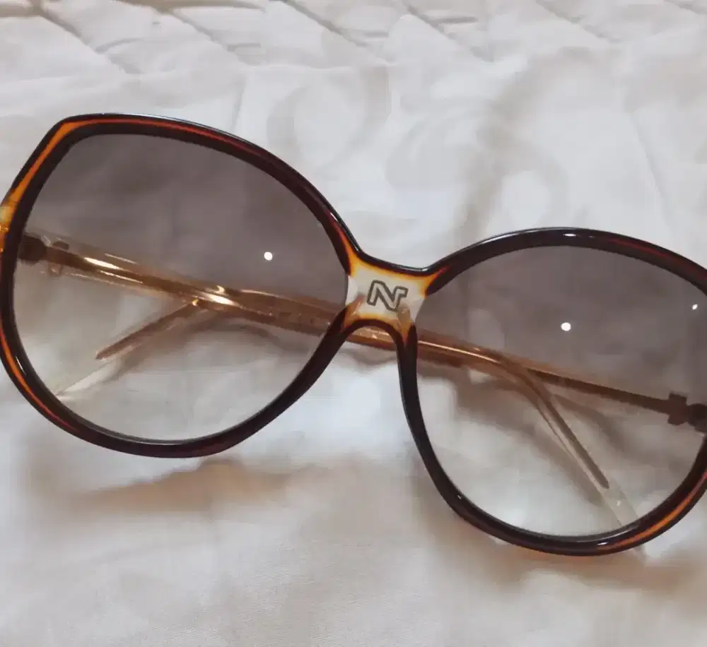 Kacamata NINA RICCI ..