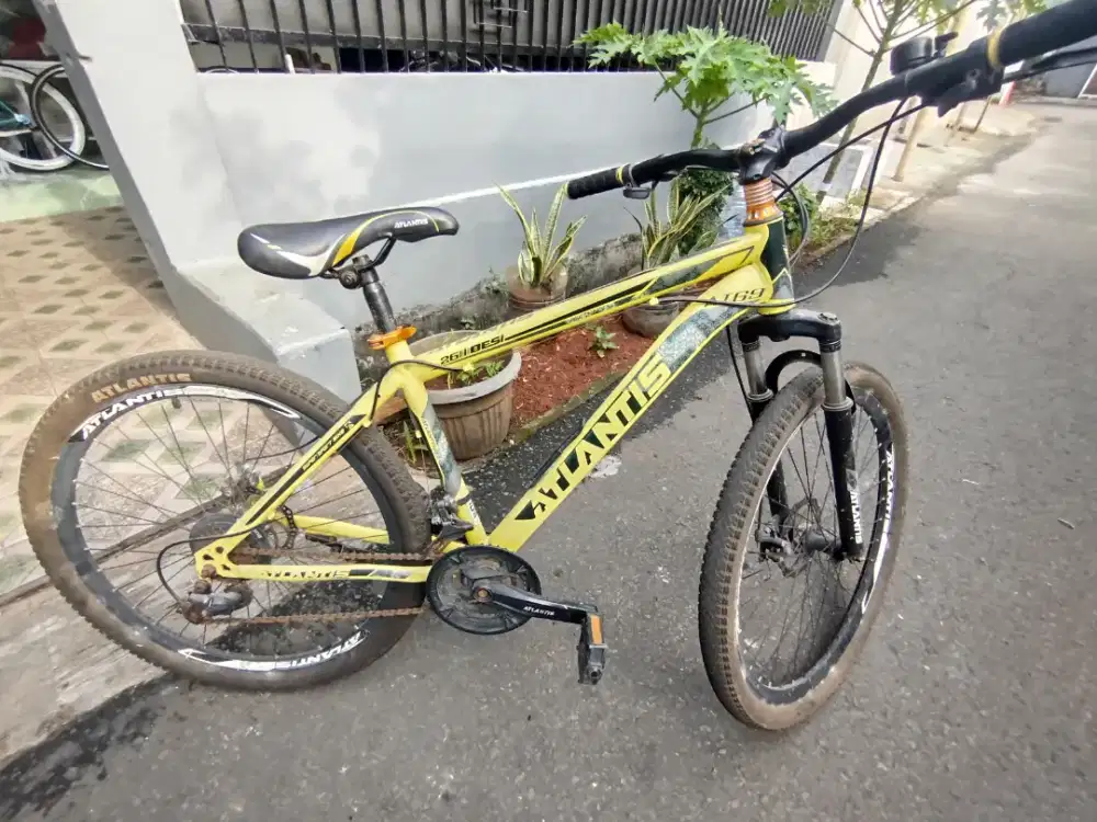 Sepeda Gunung Atlantis