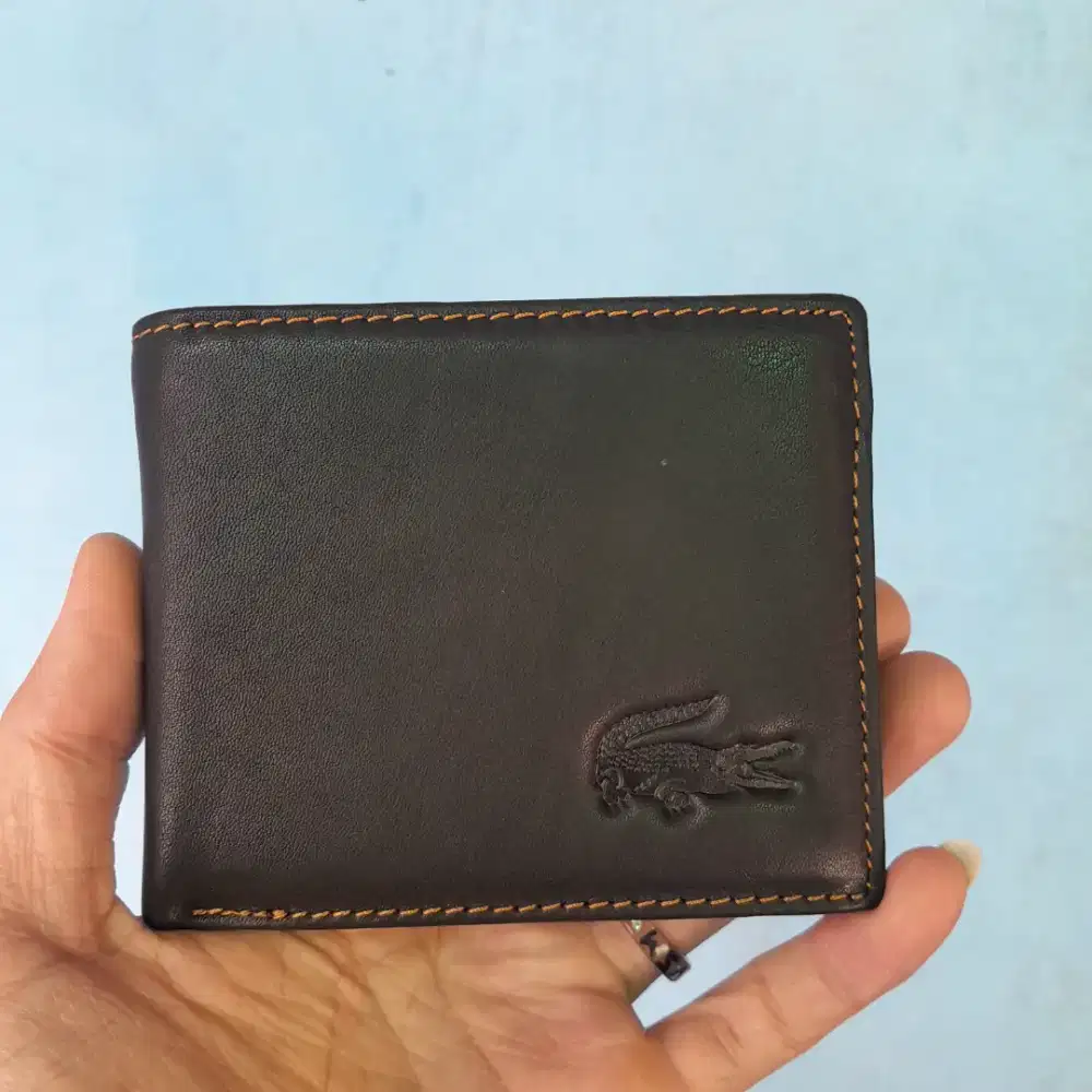 DOMPET KULIT PRIA I DOMPET LIPAT LEVIS COKLAT