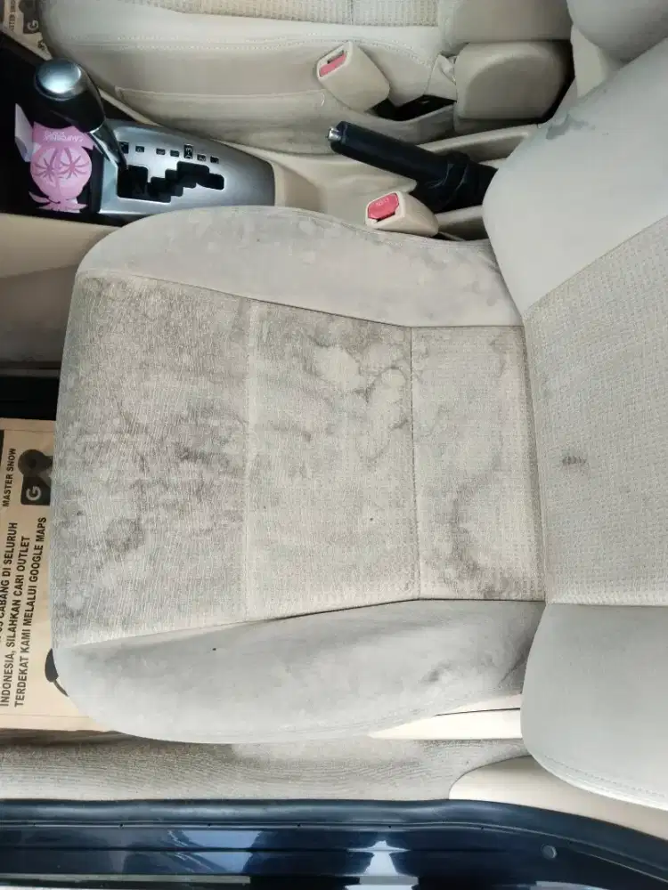 Cuci jok mobil. Sofa. Spring bed. Karpet dll